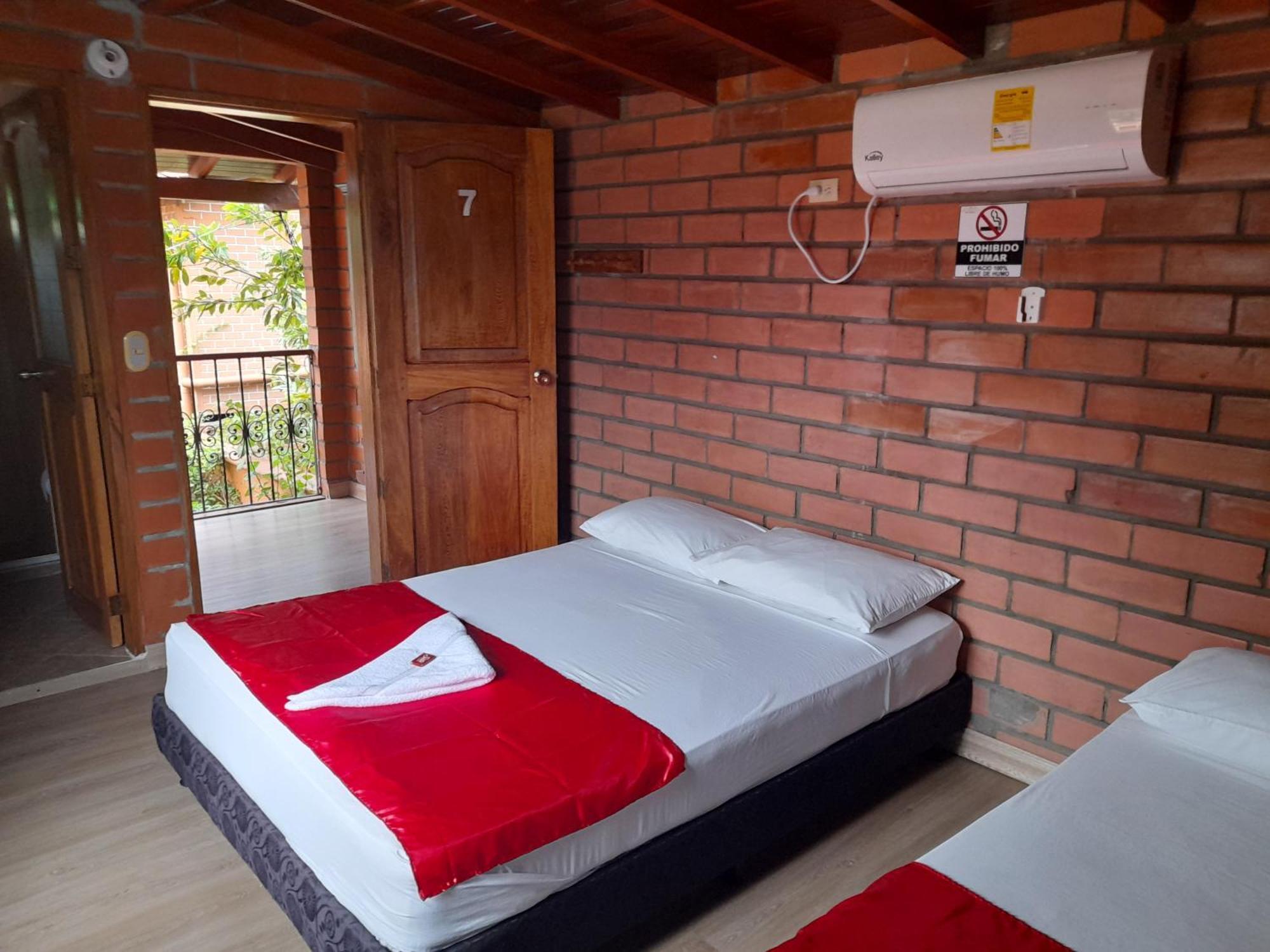 Hotel Boutique Los Gentiles Santa Fe de Antioquia Phòng bức ảnh