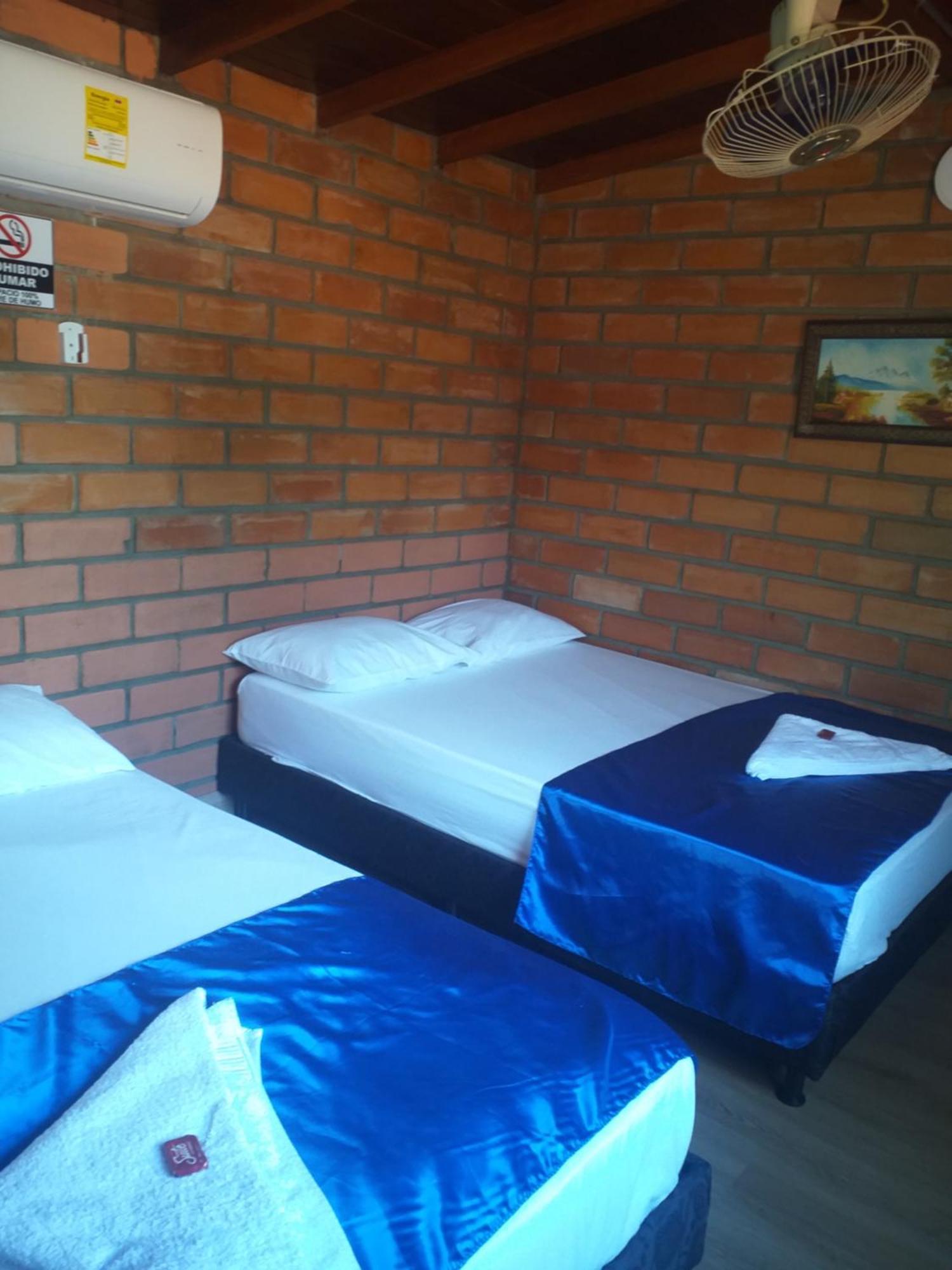 Hotel Boutique Los Gentiles Santa Fe de Antioquia Phòng bức ảnh