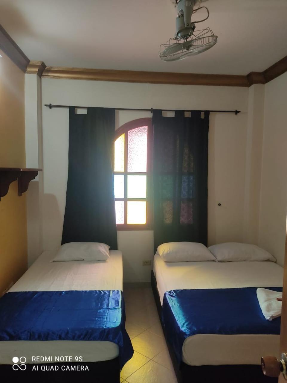 Hotel Boutique Los Gentiles Santa Fe de Antioquia Phòng bức ảnh